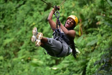 La Fortuna: Go Adventure Arenal Park 3 Attraktioner Tour