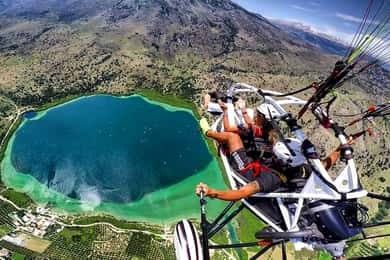 Chania: Paratriking Experience with a Professional Pilot