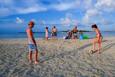 From Bohol: Island Sunset Watching and Snorkeling Tour