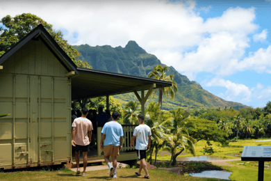 Oahu: Kualoa Farm and Secret Island Tour by Trolley