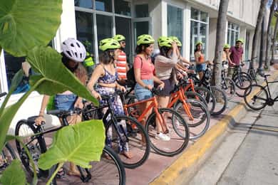 Miami Beach: City Highlights Guided Bike or eBike Tour