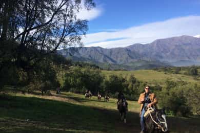 Santiago: Private Andes Foothills Horseback Riding. Half day