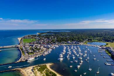 Oak Bluffs: Martha's Vineyard GPS Smartphone Audio Tour