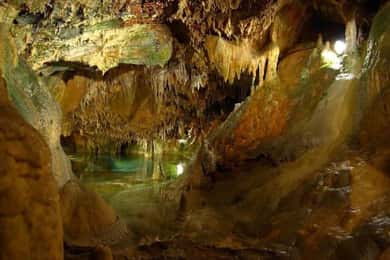 De Falmouth: Green Grotto Caves e Dunns River Falls
