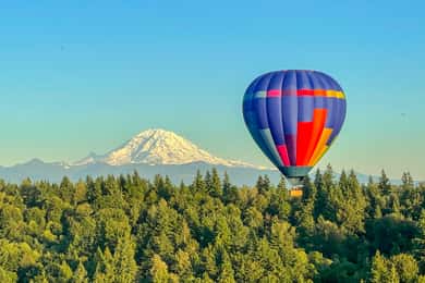 Seattle: Mt. Rainier Sunset Hot Air Balloon Ride
