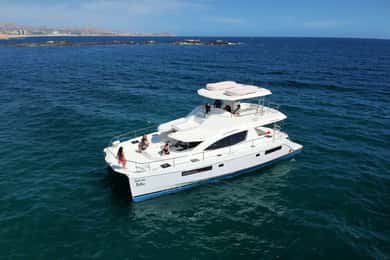 Cabo San Lucas: Luxury Catamaran and Snorkelling with Lunch