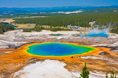 Small Group:4 or 5-Day Yellowstone&Grand Teton Tour from SLC