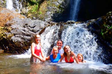 From Guayaquil: Cloud Forest/Waterfalls Private Tour & Lunch