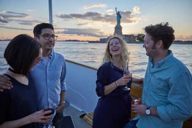 NYC: dagcruise op klein jacht met uitzicht op het Vrijheidsbeeld