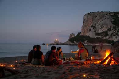 Cala Luna di notte
