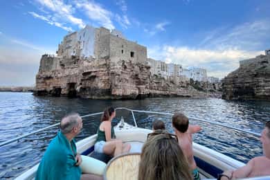 Polignano: Coastline & Caves Tour With Aperitivo & Swim