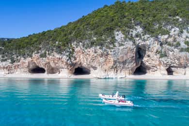 Cala Gonone: Schlauchbootausflug nach C. Mariolu und C. Goloritzè