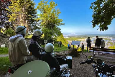Honfleur: Private Guided City Tour by Vintage Sidecars