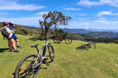 Camacha : Visite guidée du sentier Levada en e-bike