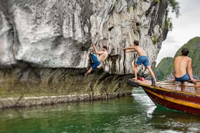 Cat Ba: Advanced Rock Climbing & Cliff Jumping Boat Tour