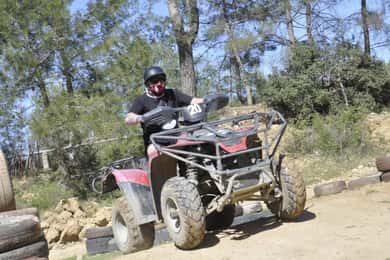 Alanya: Esperienza di Quad Safari con trasferimenti in hotel