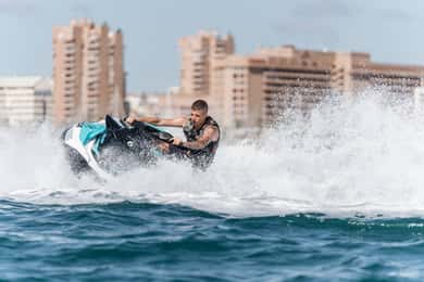 Fuengirola: En İyi Jet Ski Kiralama