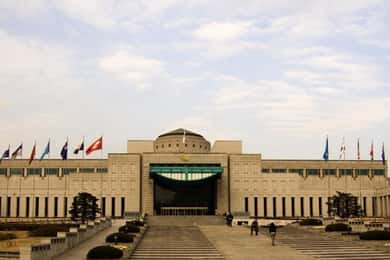 Seoul: War Memorial of Korea Walking Tour