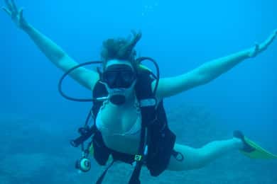 Fethiye: 2 Guided Scuba Dives with Lunch and Hotel Transfers