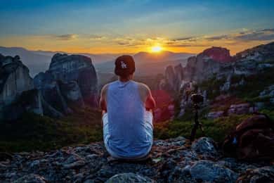 Atenas: Tour de 2 dias em Meteora em espanhol com guia e hotel