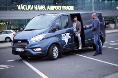 Från Prags flygplats: Envägs privat transfer till Prag