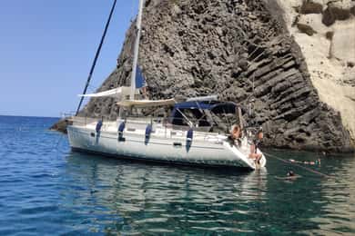 Adamantas: Kleftiko Sailing Cruise with Meal and Swim Stops