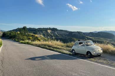 Fiat 500 guidad tur på Bolognas kullar