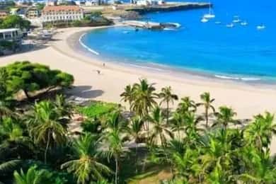 Tour privado: explore a ilha de Santiago