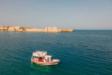 Syracuse: Boat Trip with Lunch, Wine, and Swimming Stops