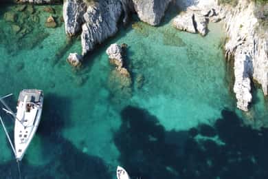 Gouvia: Zeiltocht op het eiland Corfu met snack en frisdrank