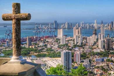 Cartagena: Mercado de Bazurto e Convento de La Popa com almoço