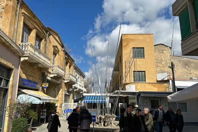 Nicosia, privat tur, Gamla stan grekisk och turkisk sida