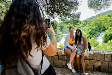 Split: Dagsudflugt til Krka Nationalpark med bådtur og svømning