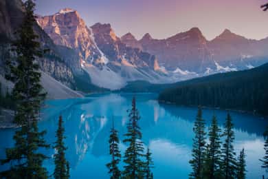From Canmore/Banff: Moraine Lake & Lake Louise 1.5h per lake