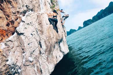 Lan Ha Bay: Deep-water Soloing