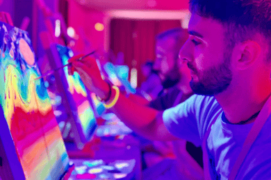 Valencia: Workshop fluorescerend schilderen en wijn
