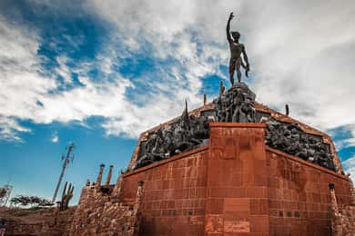 From Salta: Full-Day Tours of Cafayate and Humahuaca