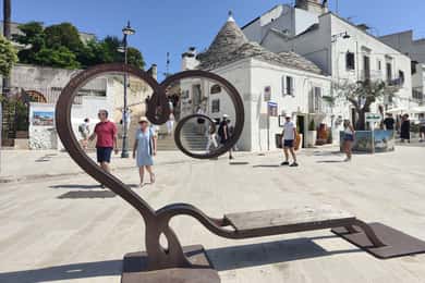 Brindisi: Alberobello, Locorotondo, Ostuni - Typical Lunch