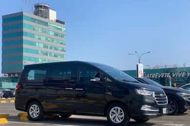 Taxi Airport Lima Peru
