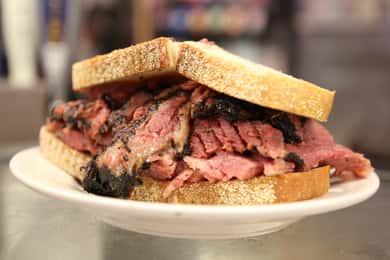 NYC: Lower East Side Devour Food & History Walking Tour