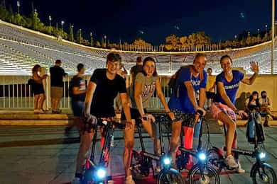 Atenas: Descubra a cidade em um tour noturno de bicicleta elétrica