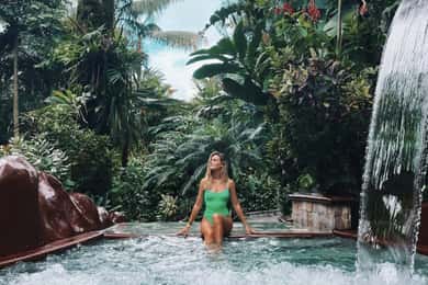 San José: Volcán Arenal y Aguas Termales con Almuerzo