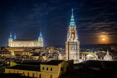 Discover Toledo:from Madrid-Private Tour with Guide & Driver