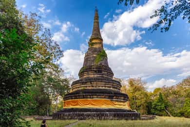 Chiang Mai: Tour dell'alba di Doi Suthep, Wat Umong e Pha Lat