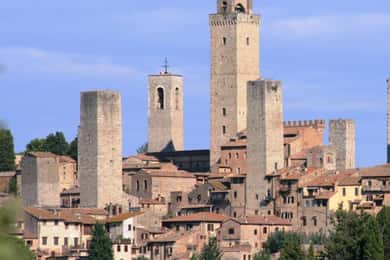 Rómából: Gimignano, privát toszkán bortúra