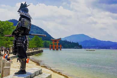 Kyoto/Osaka: Hiroshima History, Peace & Scenic Wonders Trip