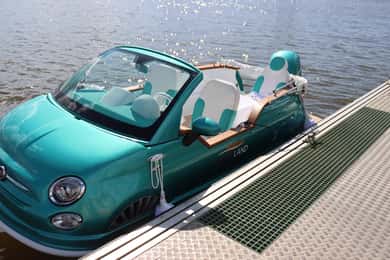 Porto : Croisière sur les ponts à bord d'un bateau Fiat 500 édition limitée