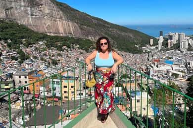 Rio de Janeiro: 3-hour tour of the Rocinha Favela with a local guide