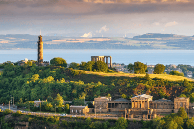 Edinburgh - Gamla stan Rundvandring i Gamla stan med en APP