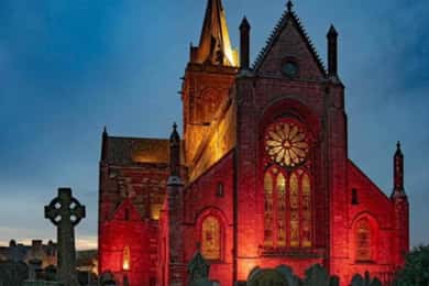 The Grimleens Dark History and Lore Evening Tour o Kirkwall